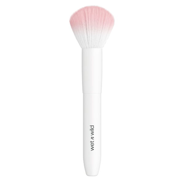 1114512-Essential-Brushes_Powder-Brush.jpg
