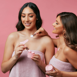 BOOBY TAPE SKIN PINK CLAY BREAST MASK 75g - Imagen 2