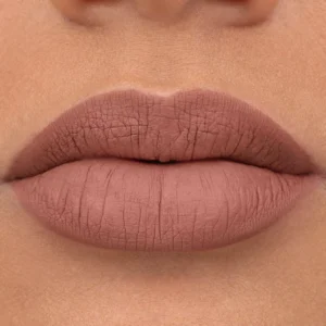 ESSENCE 8H MATTE LIQUID LIPSTICK 01 CINNAMON SPICE 2.5ml - Imagen 2