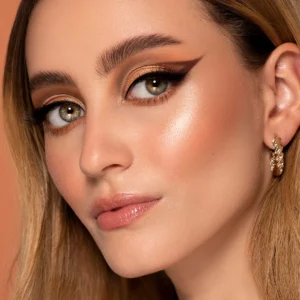 SIGMA GLOWKISSED HIGHLIGHT PALETTE HLP01 - Imagen 3