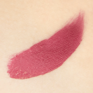 THE BALM MEET MATTE HUGHES LIQUID LIPSTICK DEDICATED 7.4ml - Imagen 2