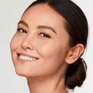 Estée Lauder Base de maquillaje Líquida Double Wear Stay-in-Place Mate SPF 10 3N1 Ivory Beige 30ml - Imagen 3