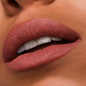 Estée Lauder Labial Mate Pure Color 828 In Control 3.5g - Imagen 3