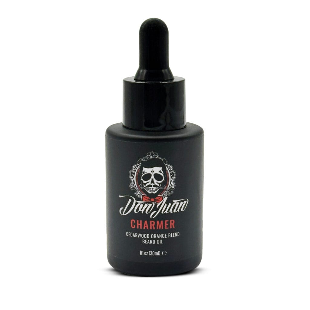 Aceite para barba Don Juan Charmer con aroma a cedro y naranja.